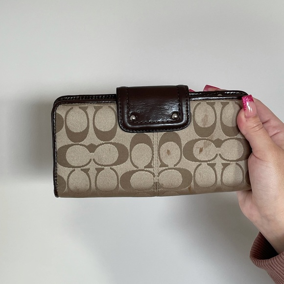 Coach purse and wallet - Picture 2 of 3